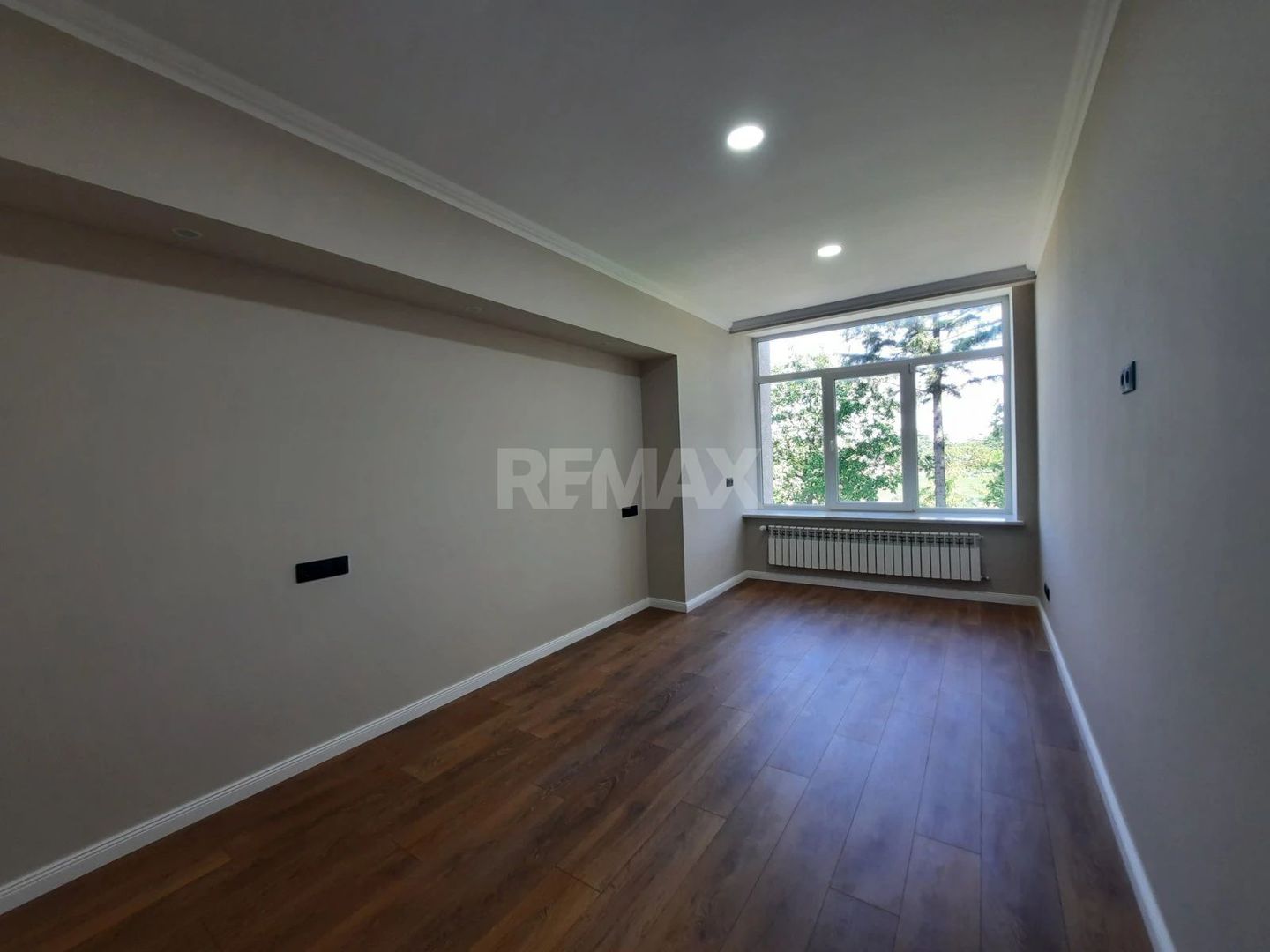 Apartament La Nistru - Poză 1