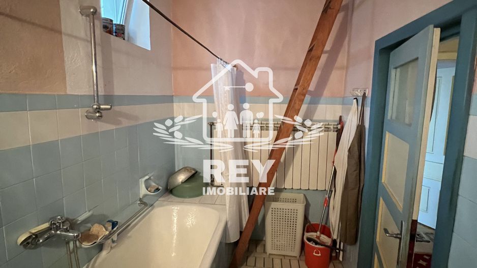 Casă de închiriat în Cisnădie zona Str. Teilor/se acceptă muncitori - Poză 23