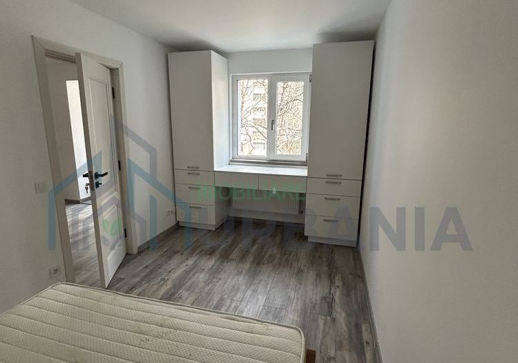 Apartament cu 2 camere, renovat, în zona Piața Alexandru cel Bun - Poză 8