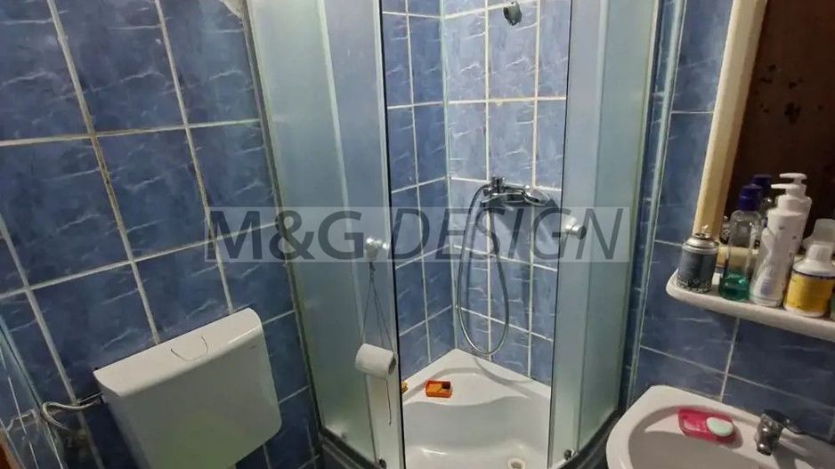 Apartament 3 camere Bucovina parter cu balcon - Poză 6