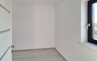 Duplex 3 camere, Mosnita Veche 100mp utili, 375 mp teren - Poză 3