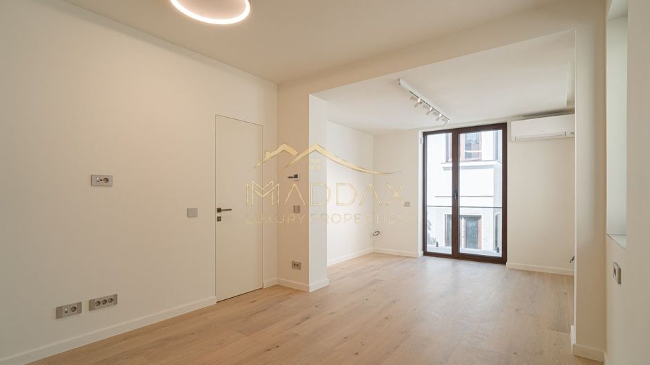 Vila Unica Noua cu 8 camere *300mp* /fotovoltaice si pompa cladura// Dorobanti - Poză 21