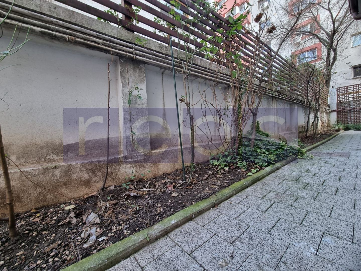 VANZARE- 9- CAMERE (S+P)- VILA -COTROCENI - Poză 45