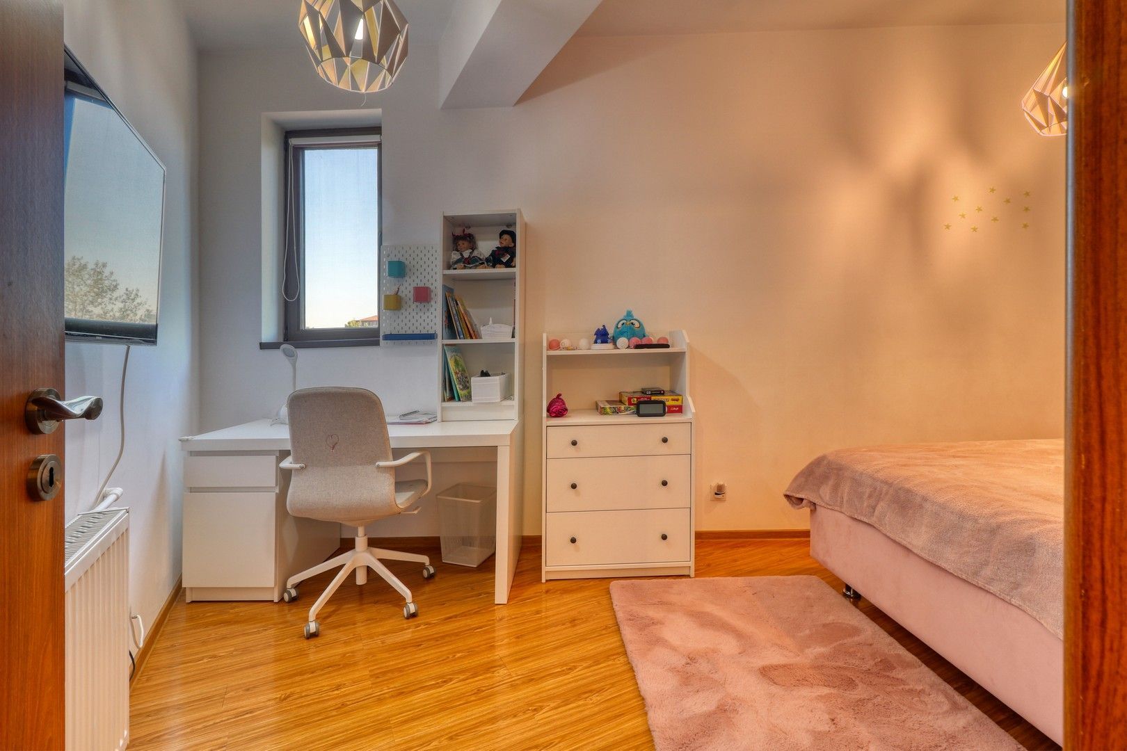 Bucurestii Noi- Dămăroia- Apartament de 4 camere-92mp- Școala 179 - Poză 8