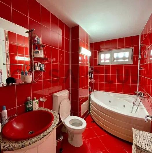 Decomandat - Etaj Intermediar - Bloc Izolat - Zona "La terenuri" - Poză 7