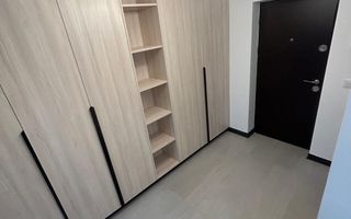 Etaj 1, renovat complet, 3 camere decomandat zona Cantemir-3 minute de Palas - Poză 2