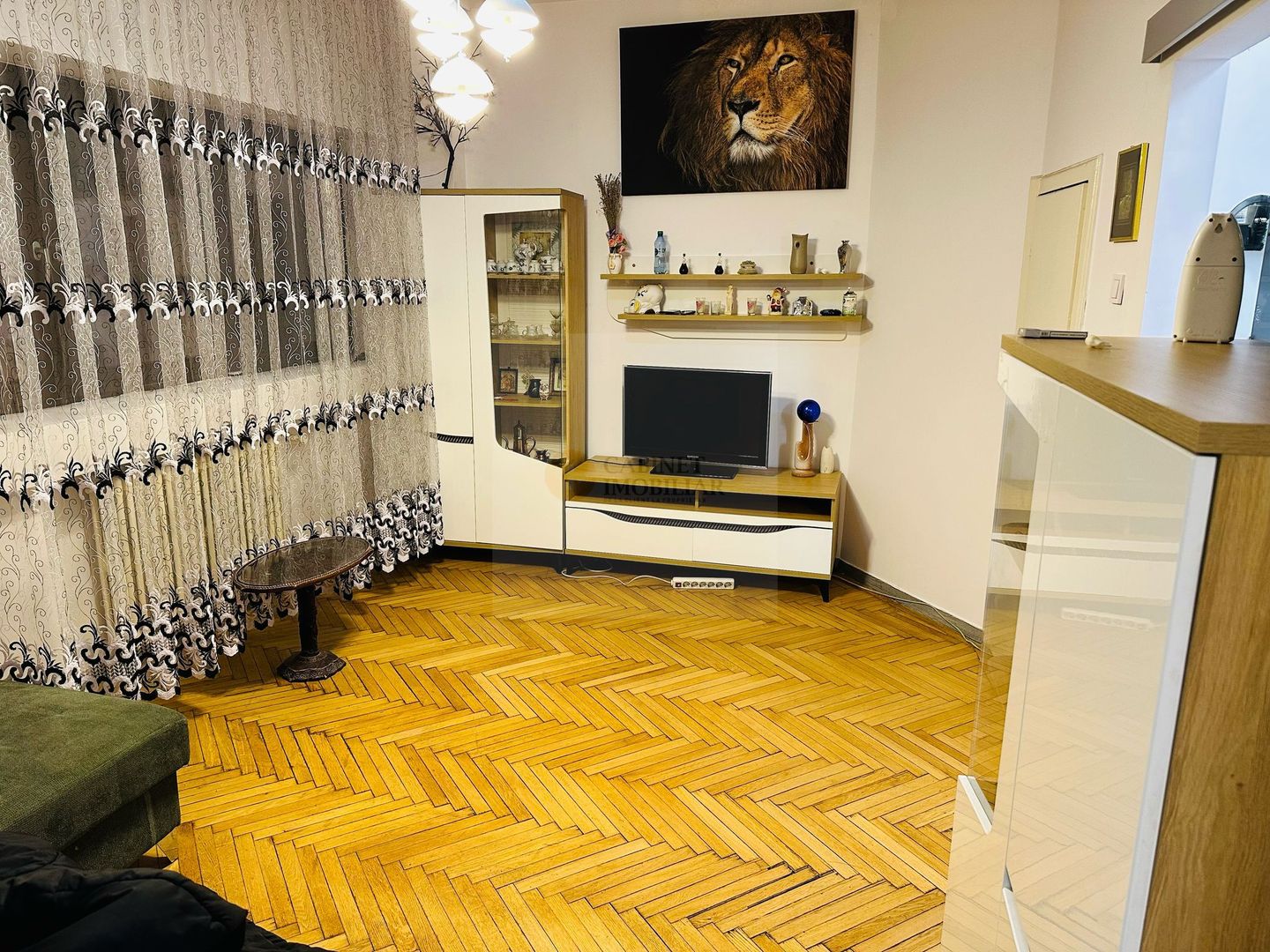 Biserica Armeneasca  | 2 camere | Pretabil AIRBNB - Poză 2