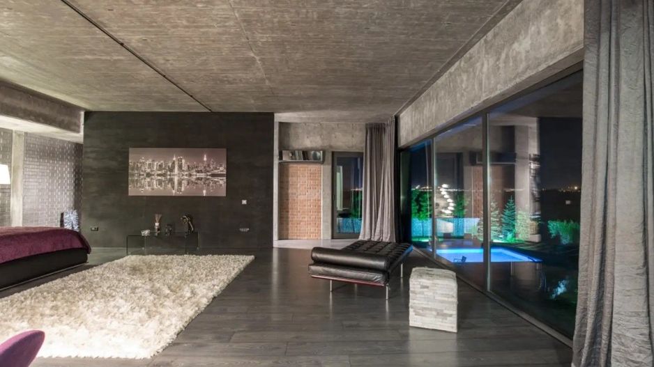 Proprietate unica de vanzare cu 3 corpuri de clădire - Poză 8