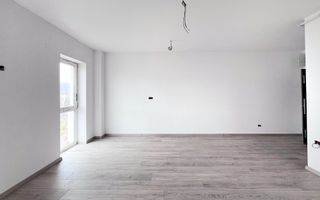 De vanzare 1 camera , etaj 3 , bloc nou -  Anton Pann. - Poză 2