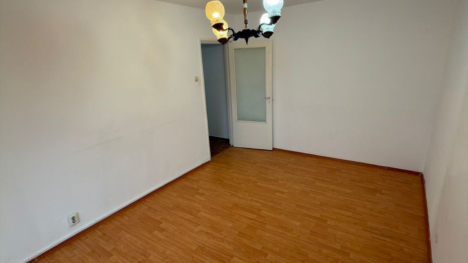 Apartament 3 camere , Paraului, zona Astra. - Poză 15