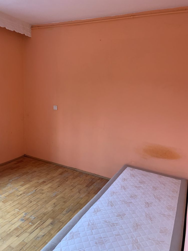 BRASADAS vinde ap 2 cam etaj 2/4 zona CENTRALA. - Poză 4