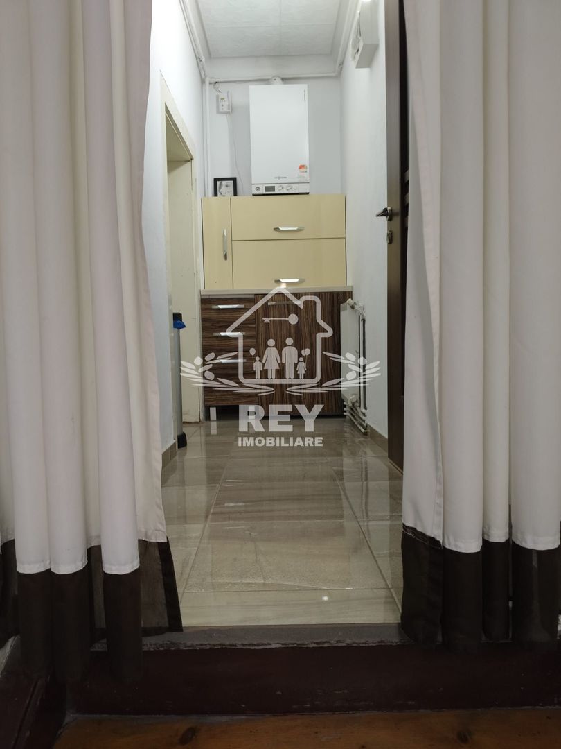 închiriez apartament - Poză 4