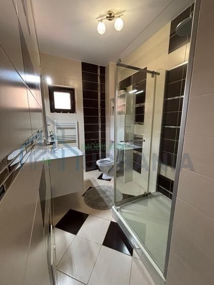 Casă insiruita capăt CUG - Valea Adâncă - Poză 5