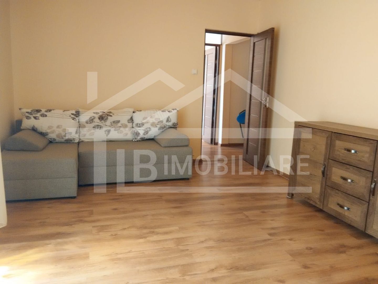 Apartament cu 2 camere, 60mp, Zona E.On - Poză 1