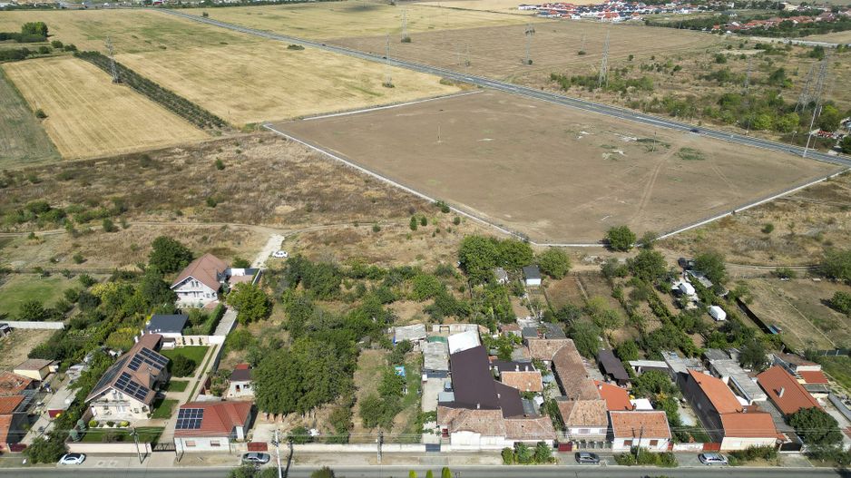 Loc de casă în Poltura Arad - Poză 8