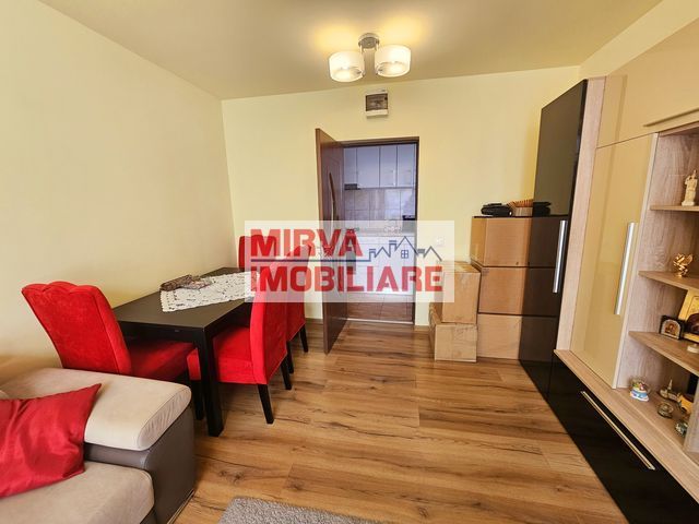 🏡 Apartament 3 camere + loc parcare + boxă – Zona Buna Vestire - Poză 3