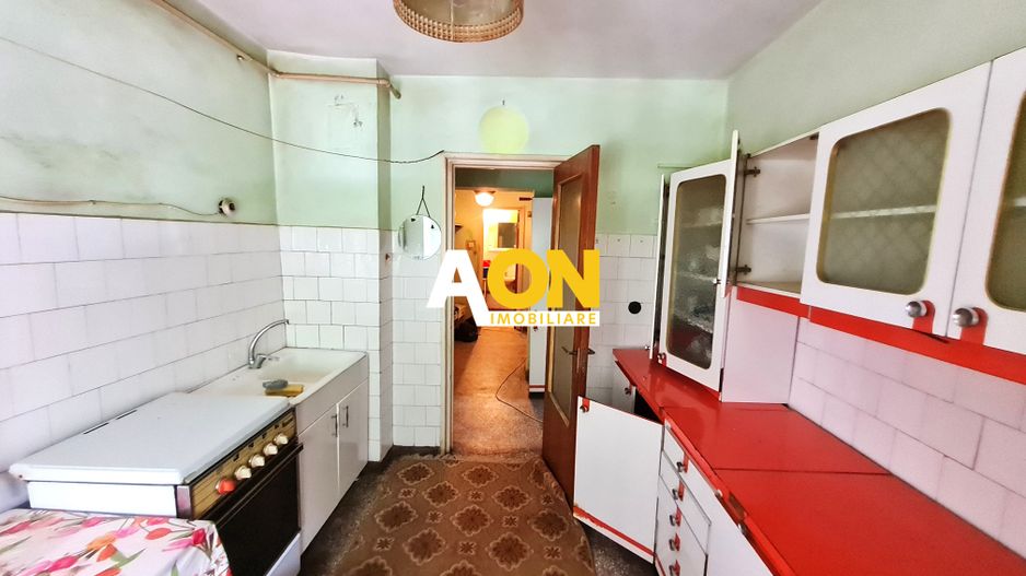 Apartament 3 Camere, Et. 1,Decomandat, 70 mp,Zona Cetate Closca - Poză 11