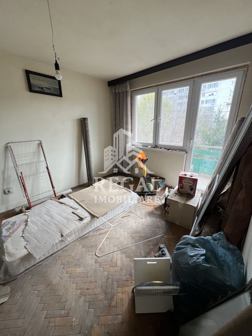 Apartament de vanzare 2 camere, in zona Micro 3 - Poză 4