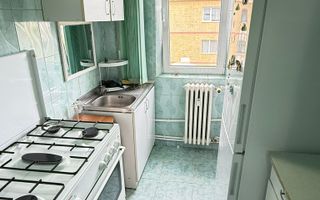 3 Camere Semidecomndat- Mobilat si Utilat- zona Alexandru Cel Bun - Poză 5