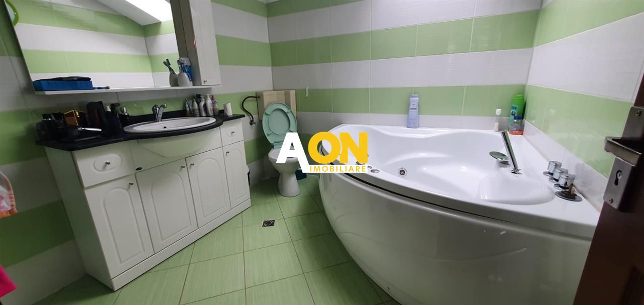 Casa de vanzare, 4 camere, 2 terase, garaj, 849 mp teren, Oarda de Jos - Poză 14