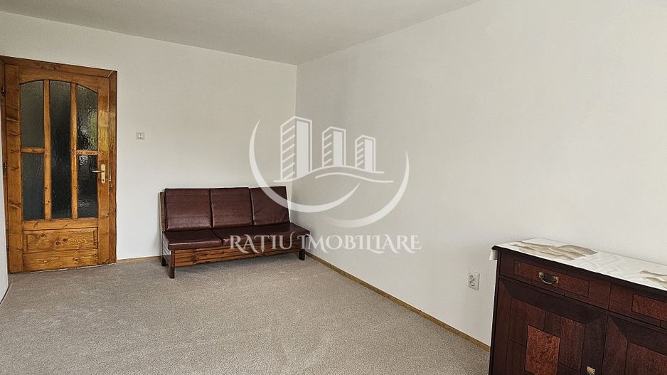 Apartament cu 2 camere | Etajul 1 | Central | Oradea - Poză 2