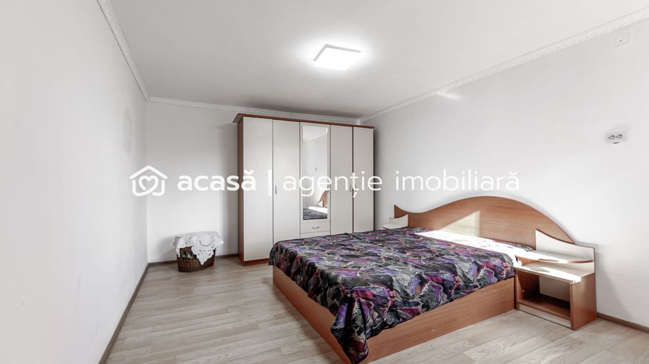 Casă renovată complet în Sânleani/Livada. - Poză 9