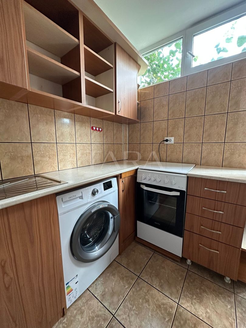 Garsonieră spațioasă și luminoasă – Strada Grigore Alexandrescu. - Poză 4