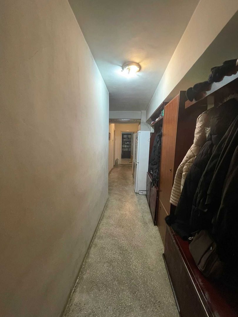 Apartament decomandat cu 4 camere situat pe soseaua Colentina - Poză 6