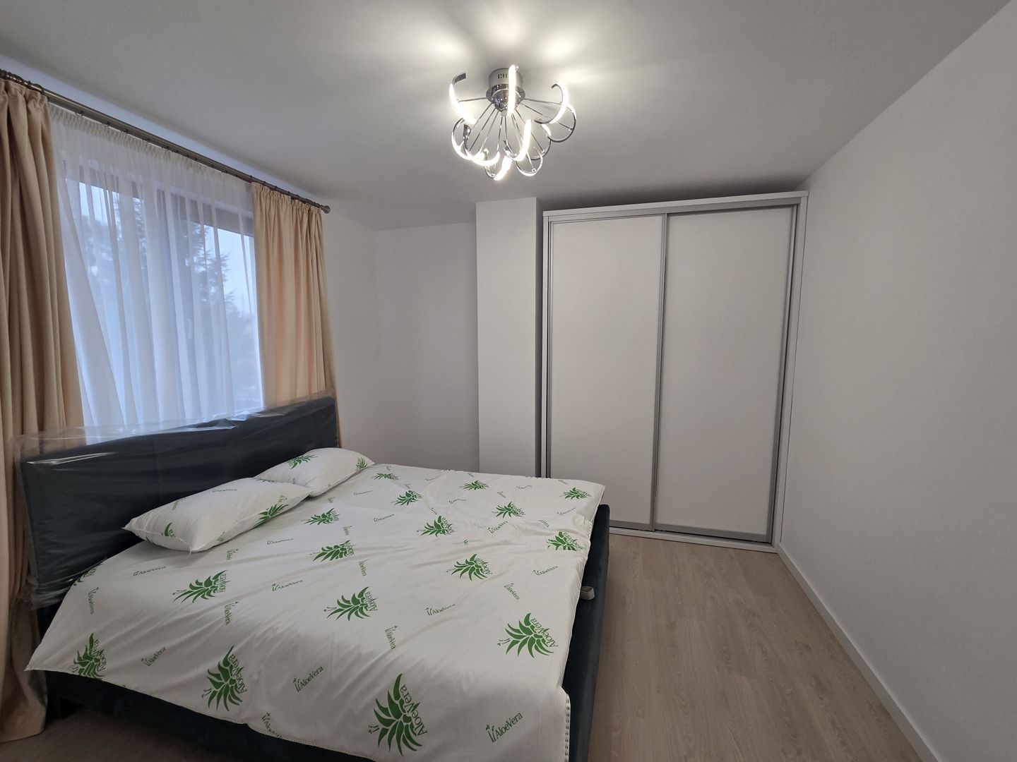 Prima inchiriere! Apartament 2 camere si loc de parcare subteran - Poză 13