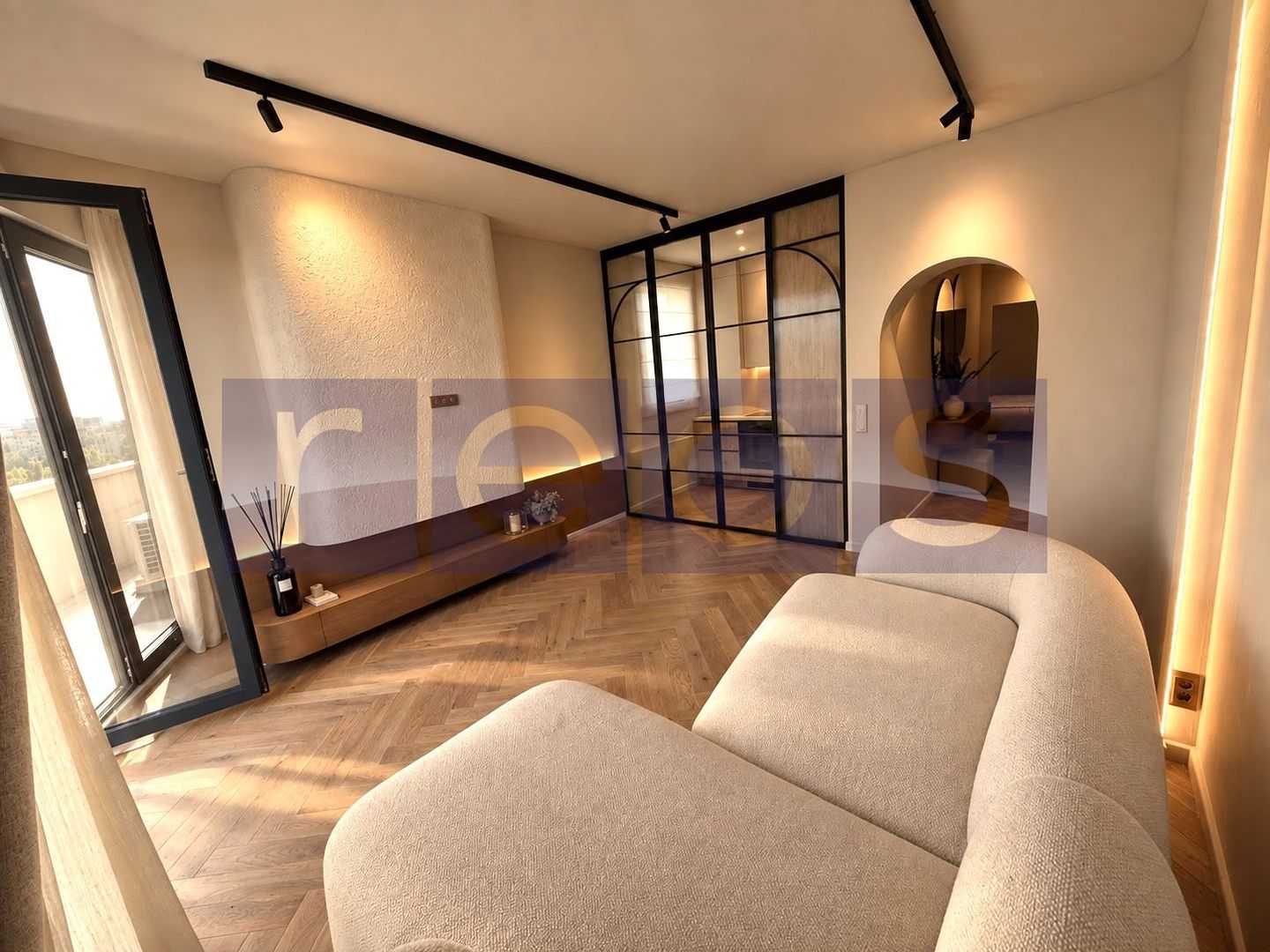 Apartament cu 4 camere Bd. Unirii | loc parcare inclus | vedere C. Poporului - Poză 1