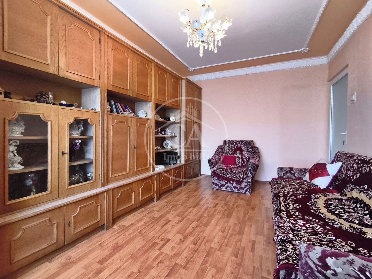 Apartament cu 2 camere de vânzare în zona Rogerius, Oradea - Poză 2