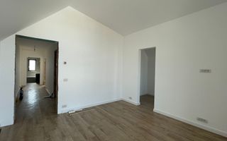 Duplex cu arhitectura deosebita - Mosnita Noua - Poză 11