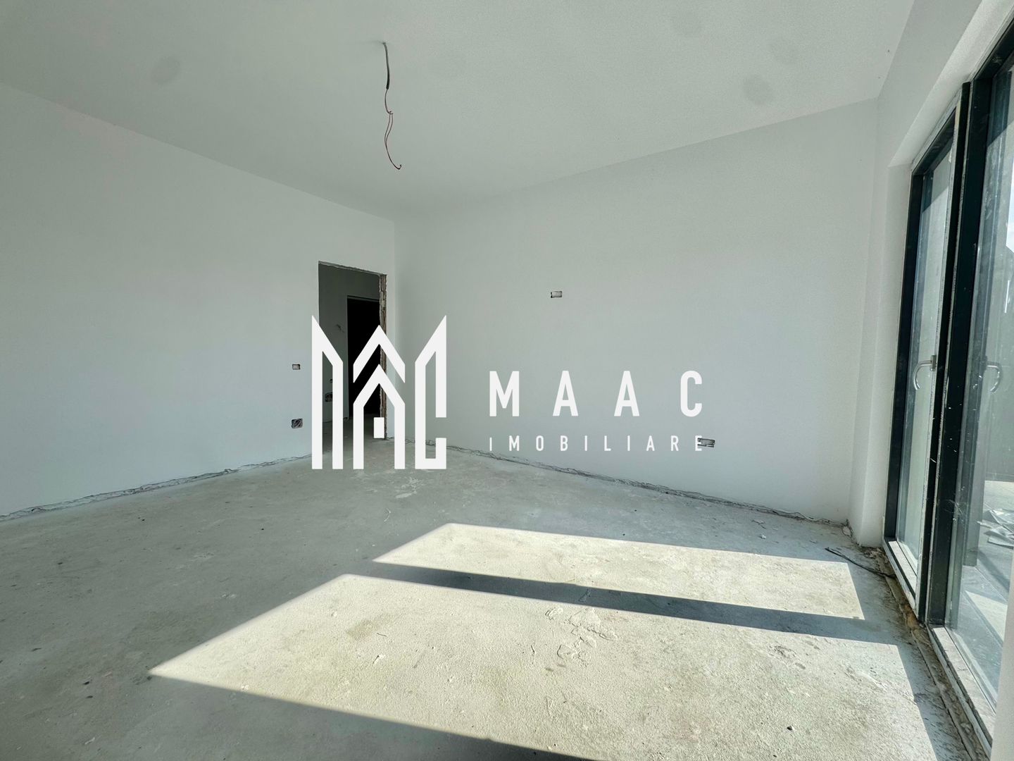 GARSONIERA| BLOC NOU| PREDARE LA CHEIE| LOC PARCARE - Poză 2