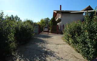 Proprietate cu potențial rezidențial și comercial | Comuna Pesac - Poză 14