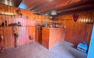 Casă săsească mobilata cu teren generos de 978 mp și anexe funcționale - Poză 11