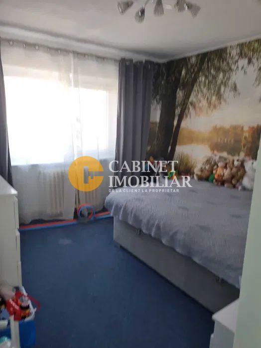 Cug - 3 Camere Decomandat  -Etaj 3 , Bloc 1986 - Poză 8