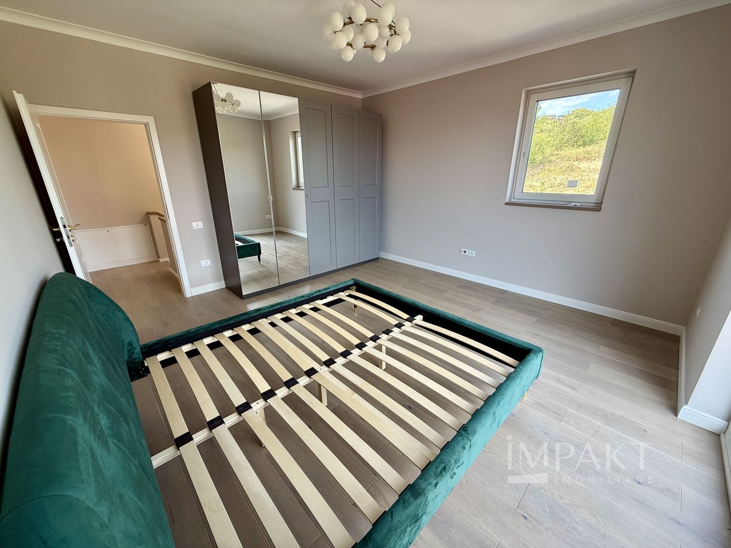 Apartament modern de 100 mp, finisat de designer, in Iris! - Poză 10