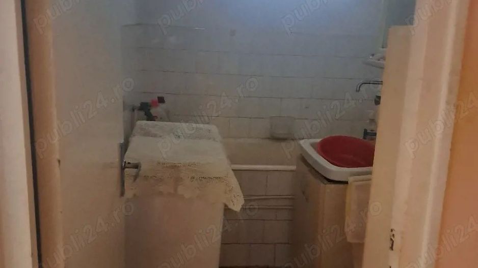 BRASADAS vinde ap cam etaj 4/4 in Micro 16. - Poză 1