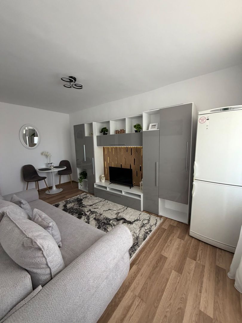 Garsoniera De Inchiriat | Prima Inchiriere | Mobilier/Finisaje Noi | Video Prez - Poză 3