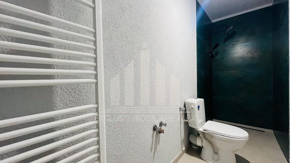 Casa individuala de vanzare, Partos - Poză 3