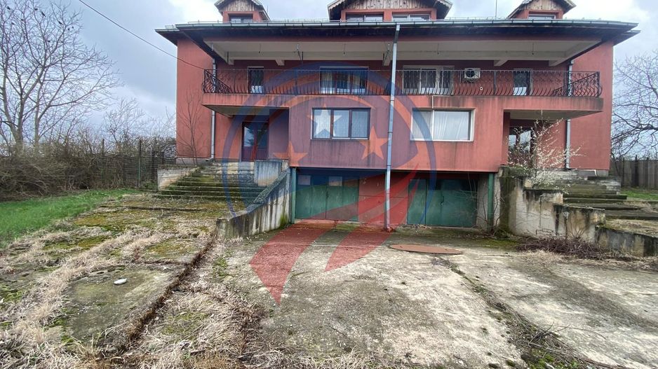 VILA CU 2500 MP TEREN LA 15 KM DE CRAIOVA CENTRU - Poză 14