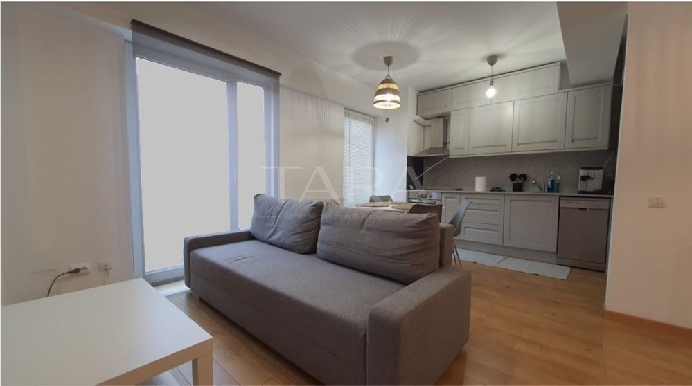 Locație Centrală, Parcare Subterană. Facultatea de Drept. - Poză 2