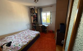 SOCOLA - BLOC 1980 - ETAJ INTERMEDIAR - APARTAMENT CU 3 CAMERE 2 BAI - Poză 3
