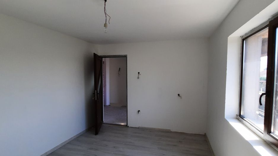 Cumpana Spațiu și curte generoasă! Casa familiei tale! - Poză 18