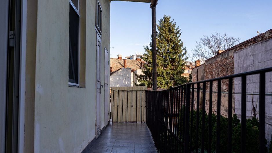 REZERVAT! Un etaj întreg. Trei unități. O singură decizie bună. - Poză 9