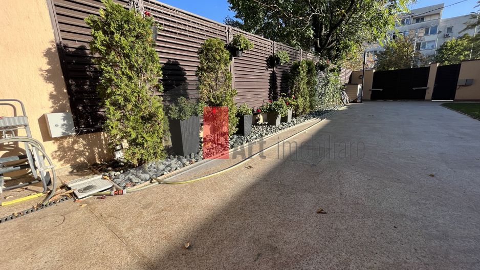 Vila "RIFINITA", Unirii-Piata Alba Iulia, intri si te indragostesti pe loc de ea - Poză 6