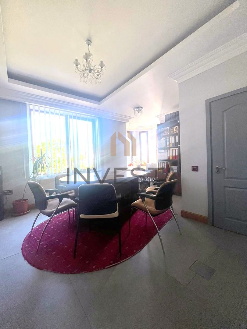Casa deosebita cu 5 camere de inchiriat in cartierul Andrei Muresanu! - Poză 13