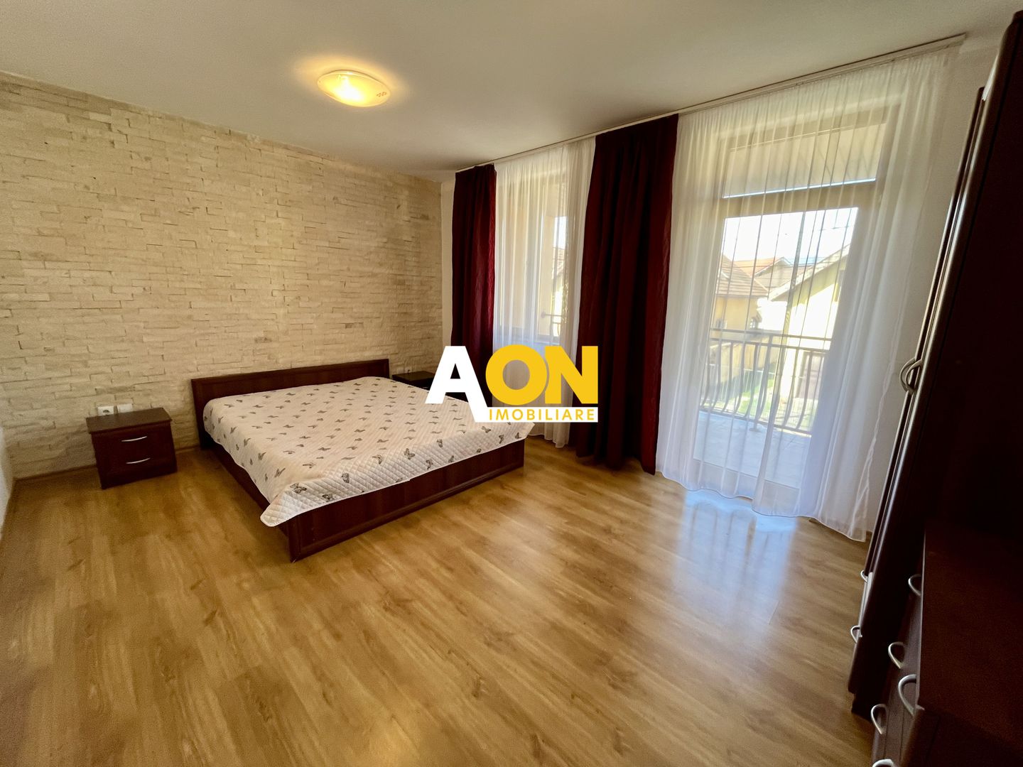 Casă de Tip Înșiruită, 3 Camere, Mobilată Complet, Zona Centru - Poză 6