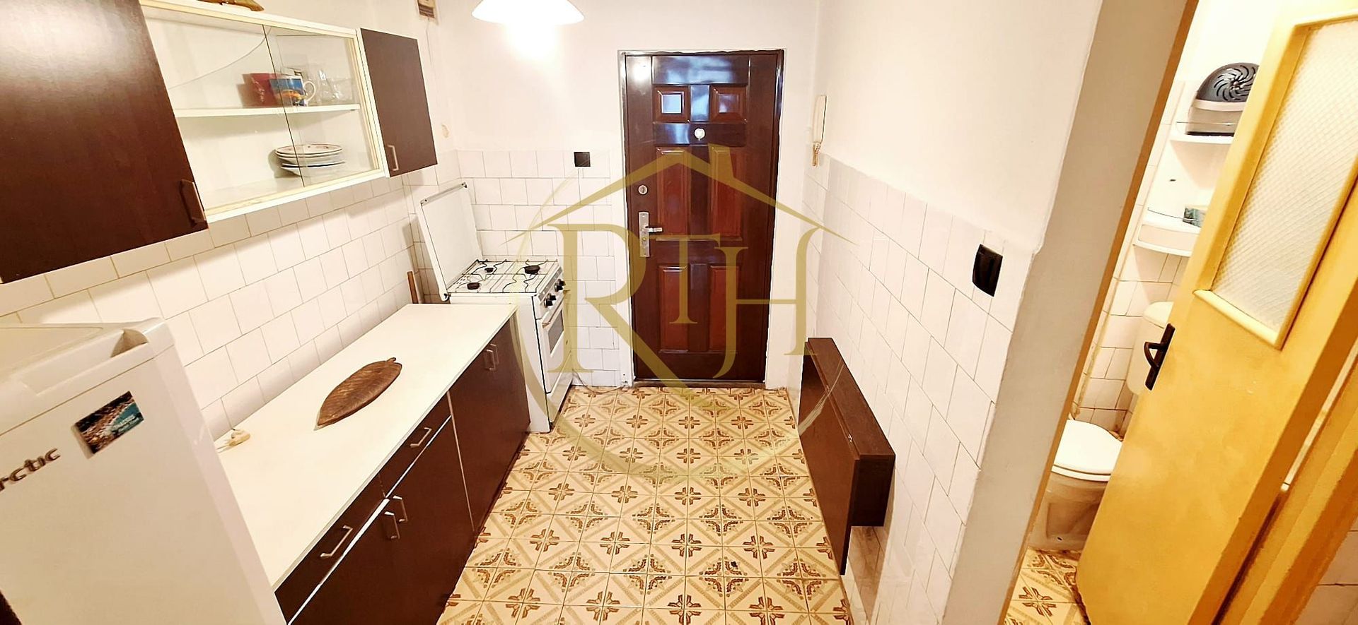 Oferim spre inchiriere, garsoniera situat in zona Complex Studentesc - Poză 11