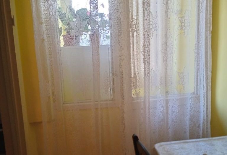 Ag BRASADAS vinde garsoniera 22mp la etajul 1/4 Ostrovului. - Poză 2